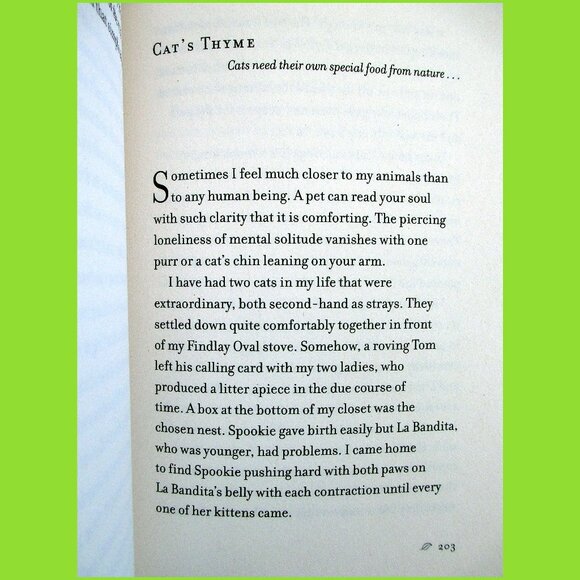 Book: The Sweetness of a Simple Life, by Diana Beresford-Kroeger (Essays) - Picture 8 of 13